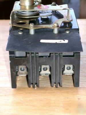 Westinghouse circuit breaker 30 a 600 v 3-pole trip hdl