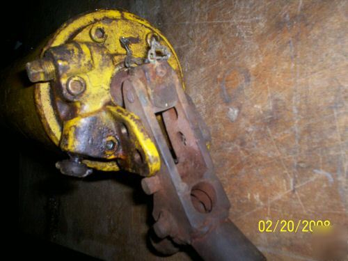 20 ton hydraulic pump / jack & reservoir jumbo steel co