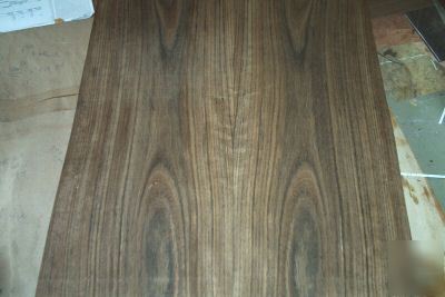 Mozambique veneer 24 @ 10'' x 37'' 61SF [1616]
