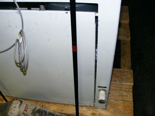 Strasbaugh 6CA wafer polisher 22