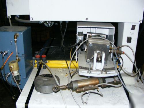 Strasbaugh 6CA wafer polisher 22