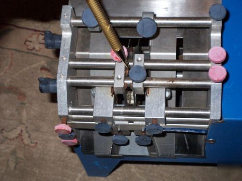 Roto ii 2 form lead former model 151 used 