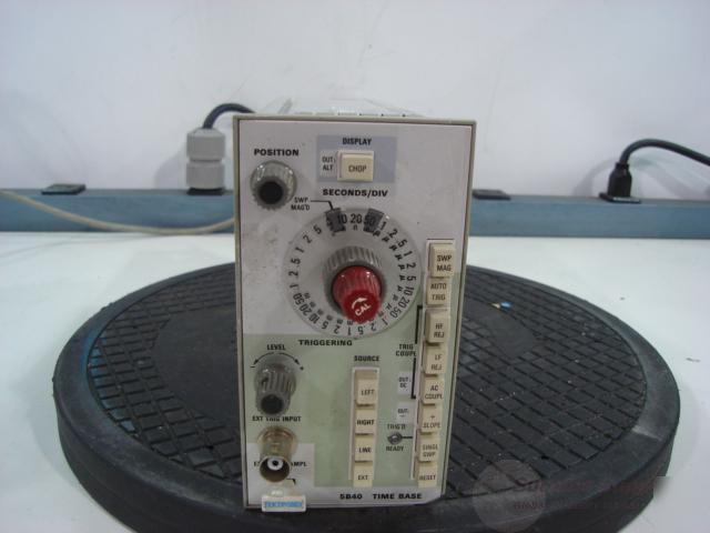 Tektronix 5B40 time base plug-in