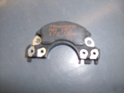 Mitsubishi ignition module MD619224