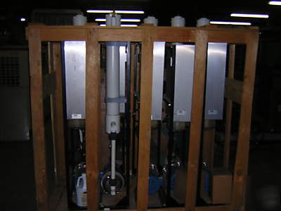 New industrial water filtration system, agp-2000 by del 