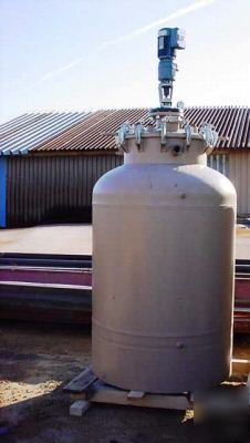Agitated steel tank