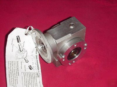 Bosch (3 842 503 063B) 40-1 ratio gear speed reducer