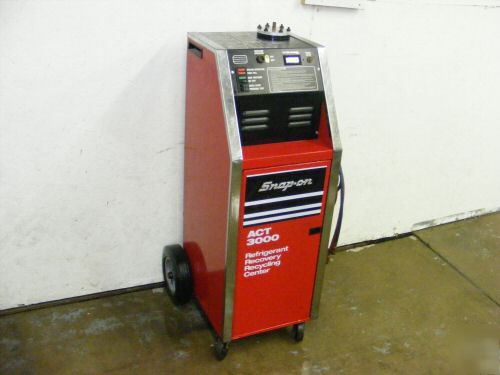 Snap on act 300 R12 freon recovery recycling unit rare