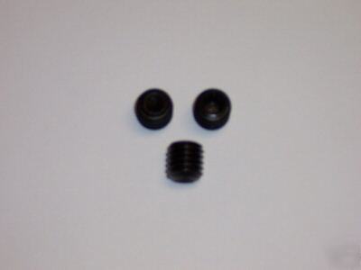 100 metric cup point socket set screw M4 - 0.70 x 35