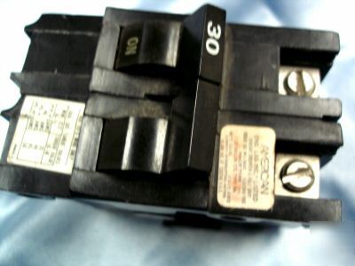 Federal pacific 2 pole 30 a circuit breaker 