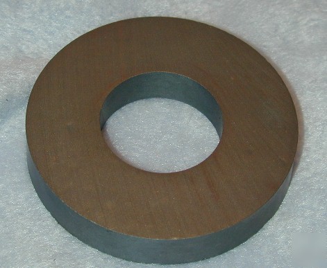 Ceramic ring magnets hobby nice size
