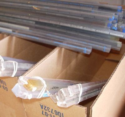 Lot f over 1000PCS mix ttl and lsi ic's signetics mot